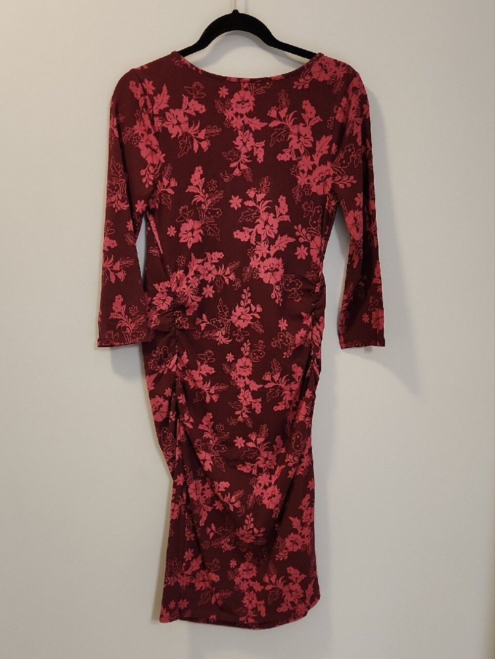 Isabel Maternity Burgundy Floral Bodycon Dress Long Sleeve Size Medium NWT - Picture 2 of 8